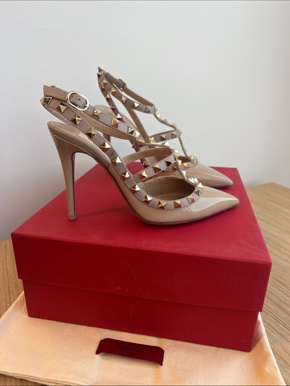 Valentino Patent Rockstud Caged Pump 100Mm